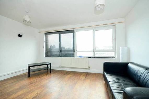 2 bedroom Flat to re...