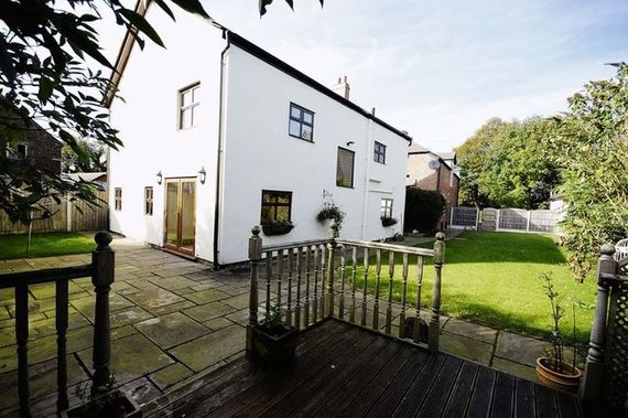 3 bedroom Detached t...