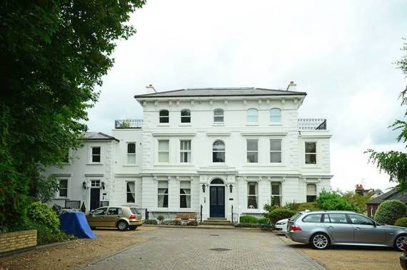 2 bedroom Flat to re...