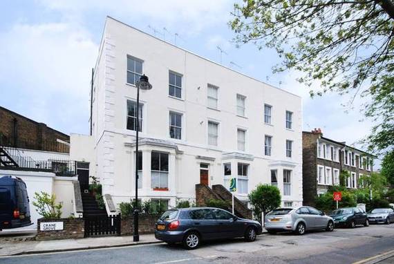 2 bedroom Flat to re...