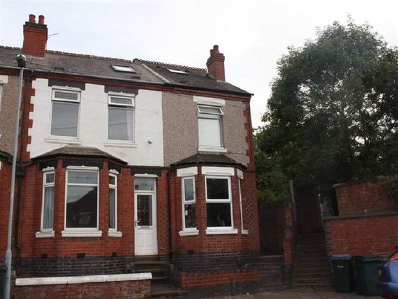 4 bedroom Detached f...