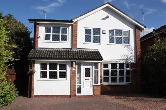 4 bedroom Detached f...