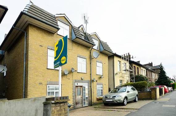 6 bedroom Detached f...