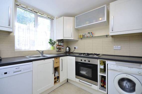 1 bedroom Flat for s...
