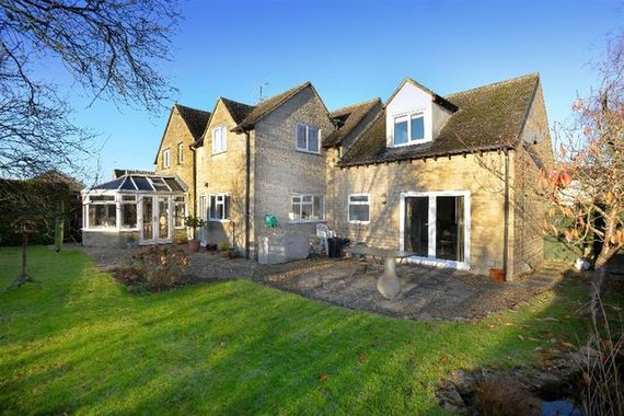 4 bedroom Detached f...
