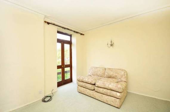 3 bedroom Flat for s...