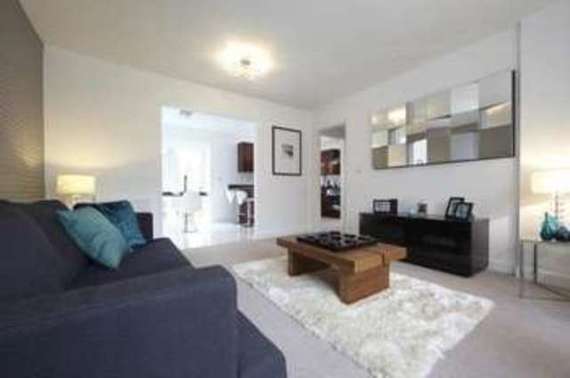 4 bedroom Detached f...