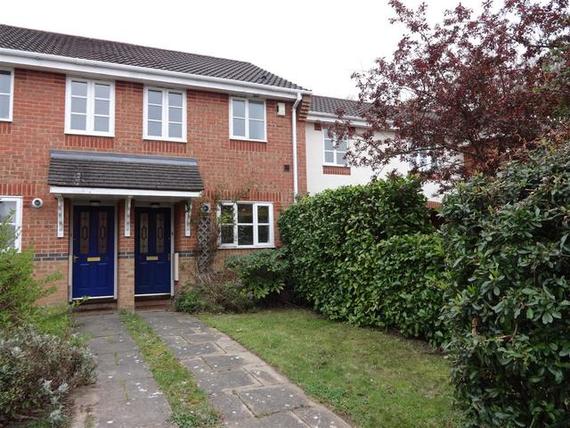 2 bedroom Terraced t...