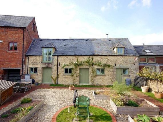 4 bedroom Detached t...