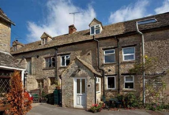 2 bedroom Cottage fo...
