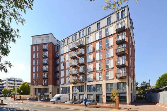 2 bedroom Flat to re...