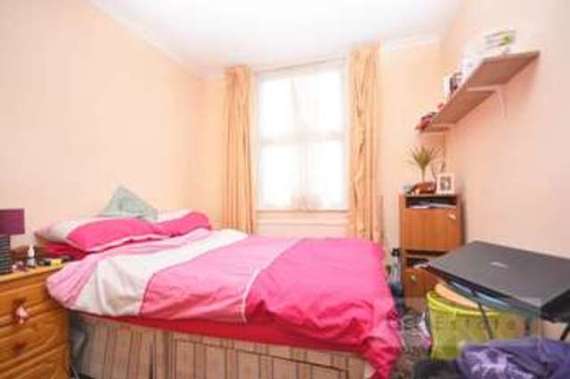 3 bedroom Terraced f...