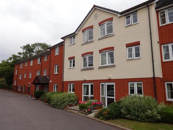 2 bedroom Apartment...