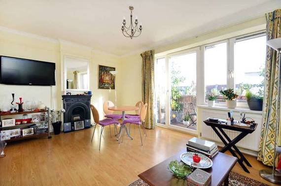 2 bedroom Flat to re...