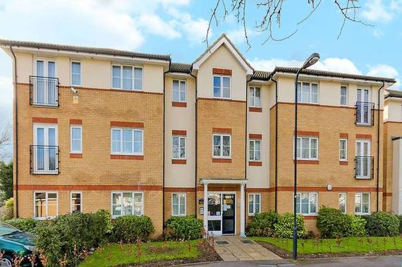 2 bedroom Flat to re...