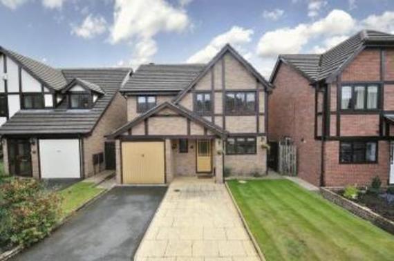 4 bedroom Detached f...