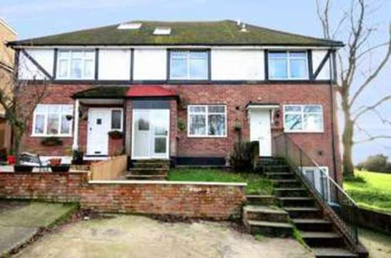 4 bedroom Terraced f...