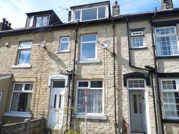 3 bedroom Terraced f...