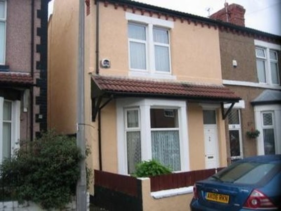 4 bedroom End of Ter...