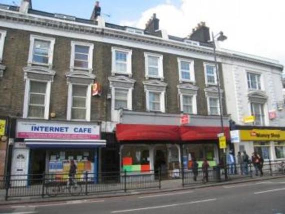 2 bedroom Flat for s...