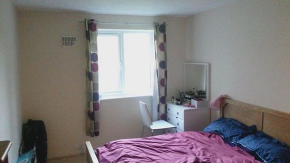 1 bedroom Flat for s...