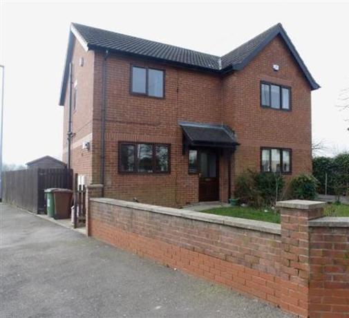 3 bedroom Semi-Detac...