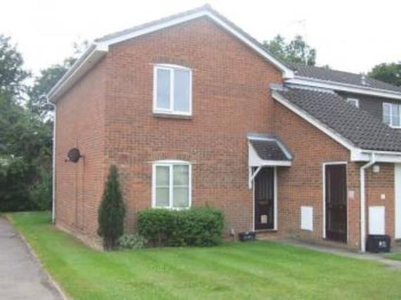 1 bedroom Property t...