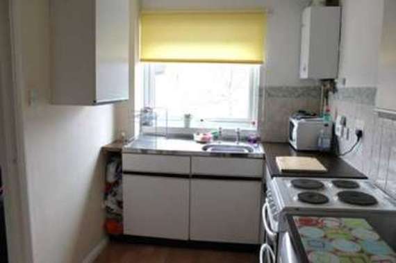 2 bedroom Maisonette...