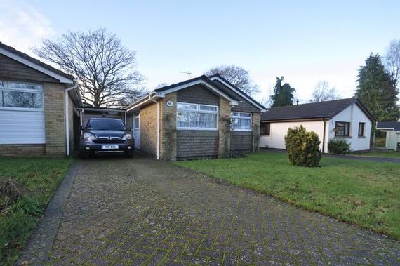 2 bedroom Detached f...