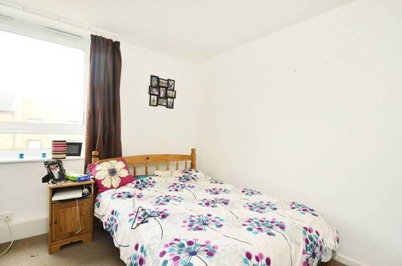 3 bedroom Flat for s...