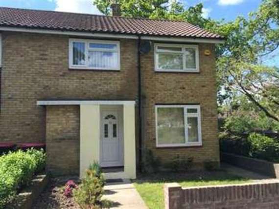 3 bedroom End of Ter...