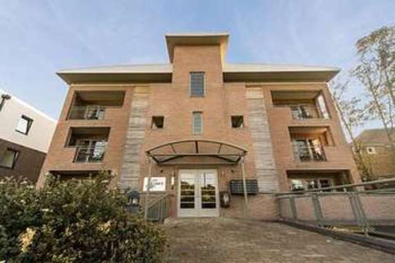 2 bedroom Flat to re...