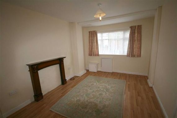 3 bedroom Property t...