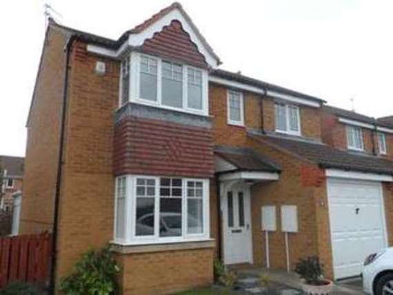 4 bedroom Detached t...