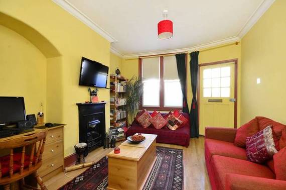 2 bedroom Detached f...