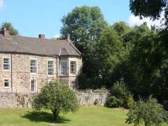 5 bedroom Semi-Detac...