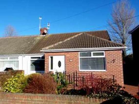 2 bedroom Bungalow t...