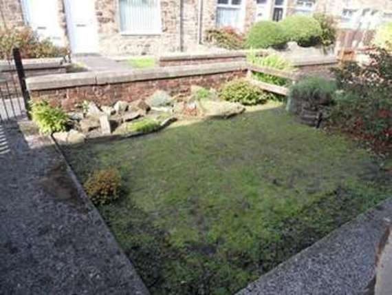2 bedroom Terraced f...