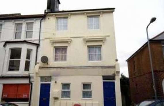 1 bedroom Flat for s...