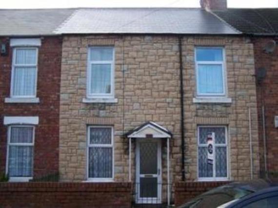 2 bedroom Flat for s...