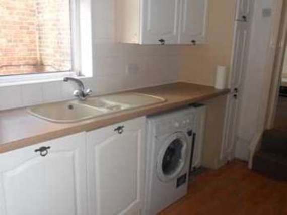 3 bedroom Flat to re...