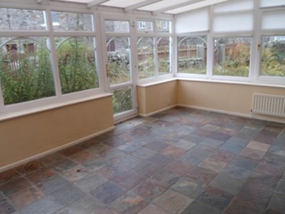 5 bedroom Detached f...