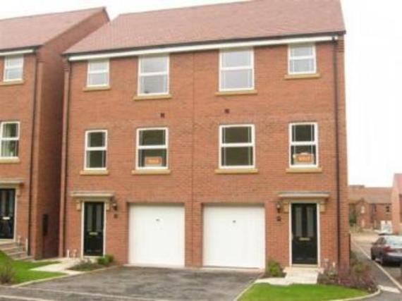 4 bedroom Detached f...