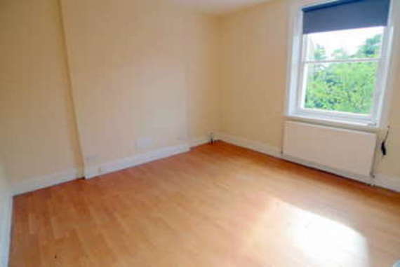 1 bedroom Flat to re...