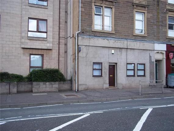 2 bedroom Flat to re...