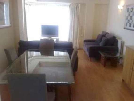 2 bedroom Flat to re...