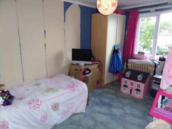 2 bedroom Terraced f...