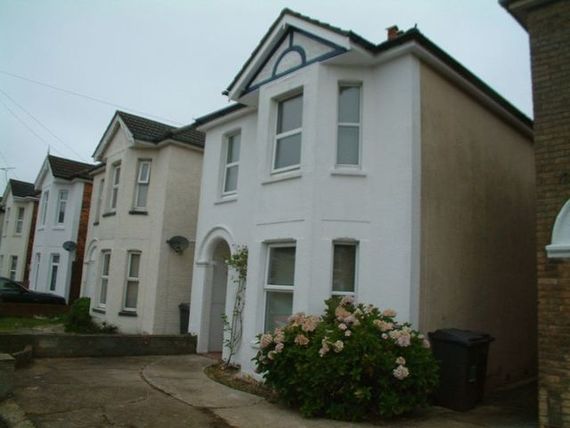 4 bedroom Detached t...