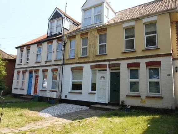 1 bedroom Flat to re...