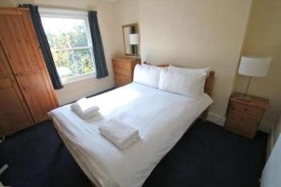 2 bedroom Apartment...